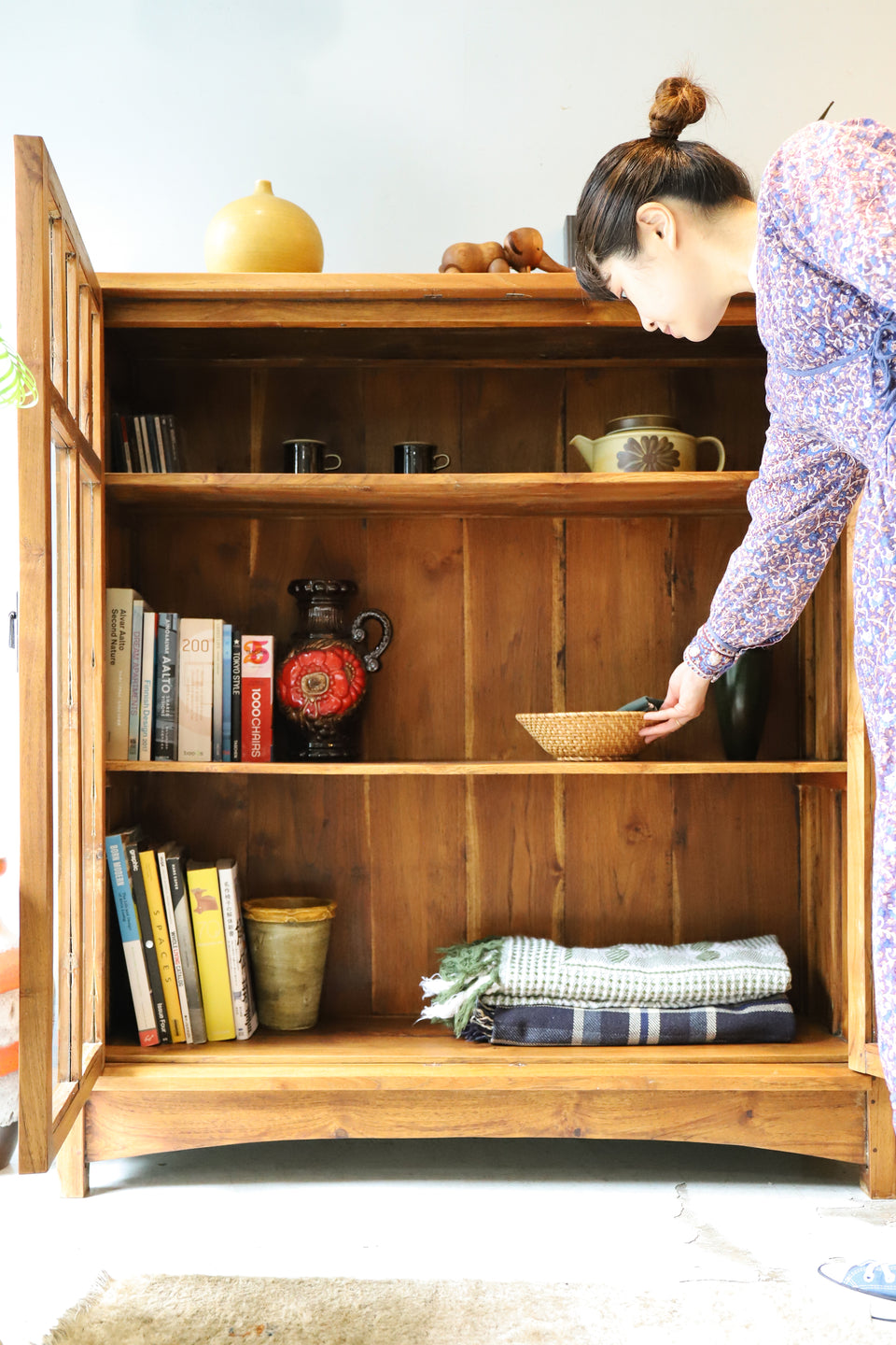 Old Teakwood Glass Cabinet/オールドチーク ガラスキャビネット