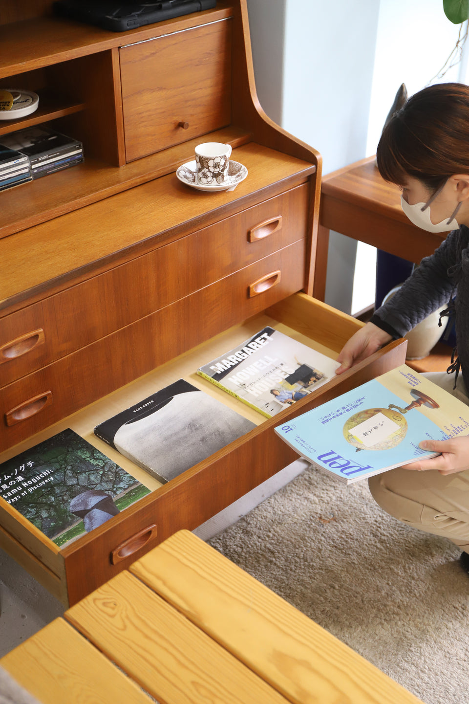 Danish Vintage Teak Writing Bureau with Mirror/デンマークヴィンテージ ライティングビューロー チーク材 ドレッサー 北欧家具
