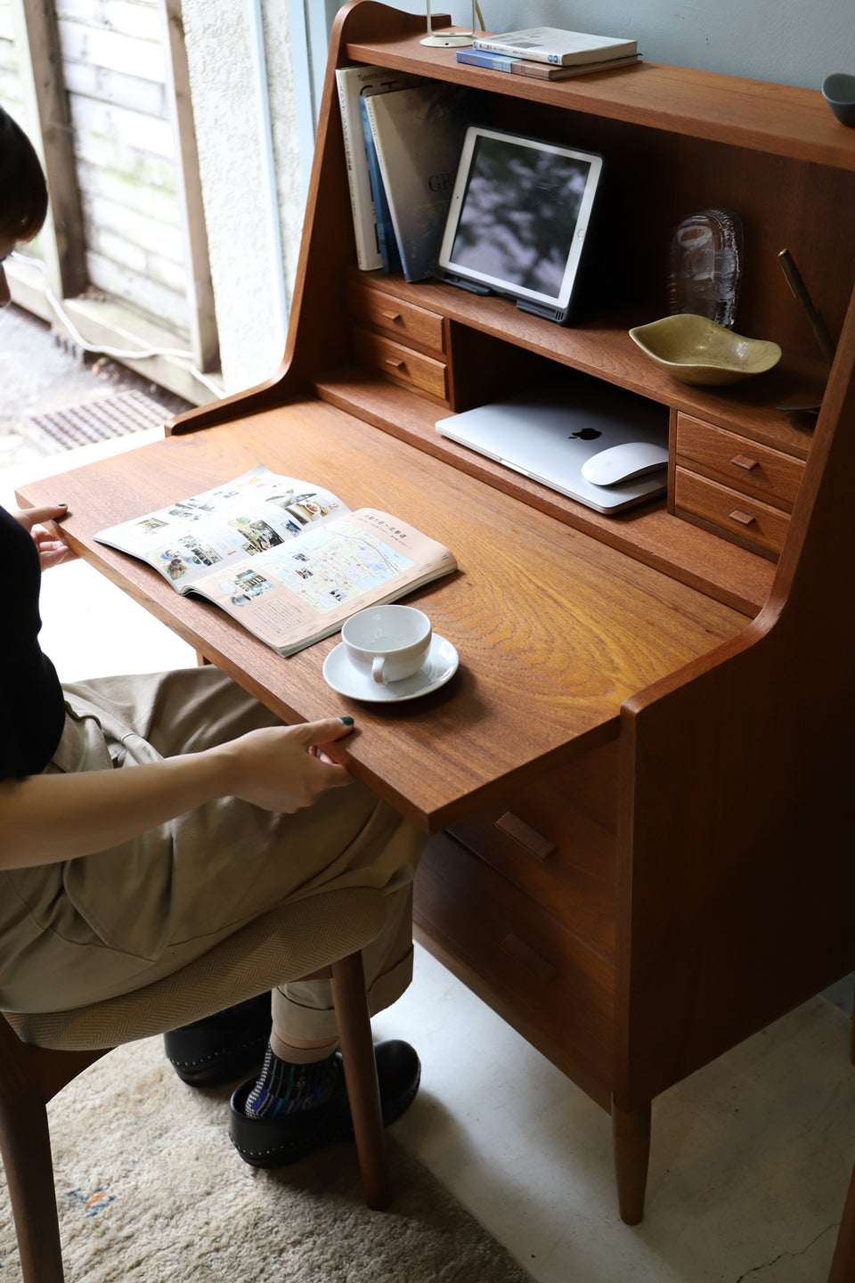 Danish Vintage Writing Desk Bureau Dresser/デンマーク ヴィンテージ ライティング ビューロー 北欧モダン デスク チェスト
