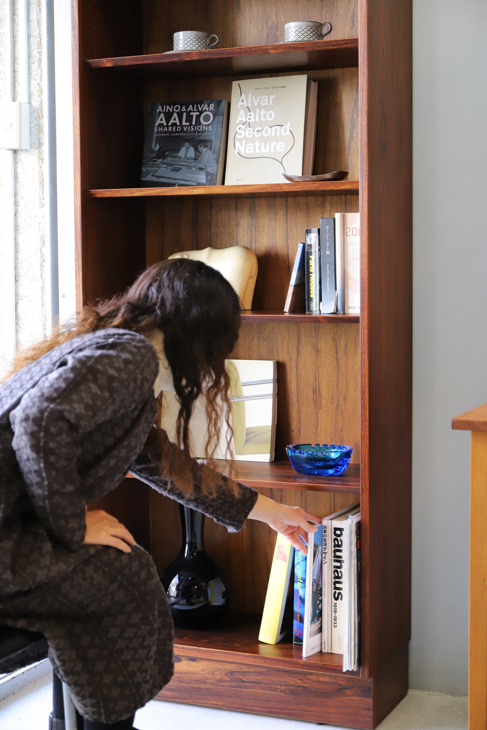 Slim Bookcase Rosewood Hundevad&Co. Danish Vintage/デンマークヴィンテージ スリムブックケース 本棚 ローズウッド 収納 北欧インテリア