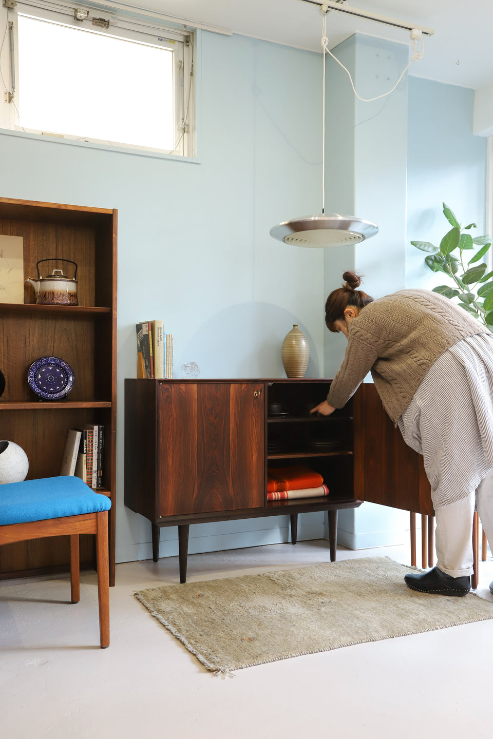 Scandinavian Vintage Rosewood Side Board/北欧ヴィンテージ サイドボード ローズウッド 収納家具