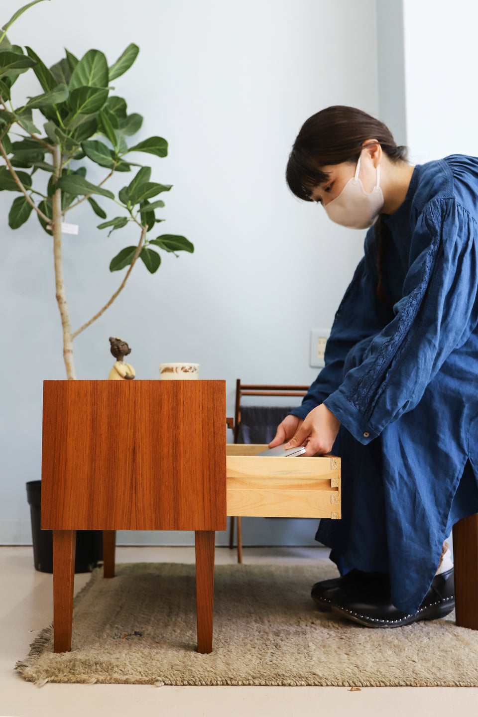 Scandinavian Vintage Small Side Chest 2Drawers/北欧ヴィンテージ スモールサイドチェスト 2段 チーク材