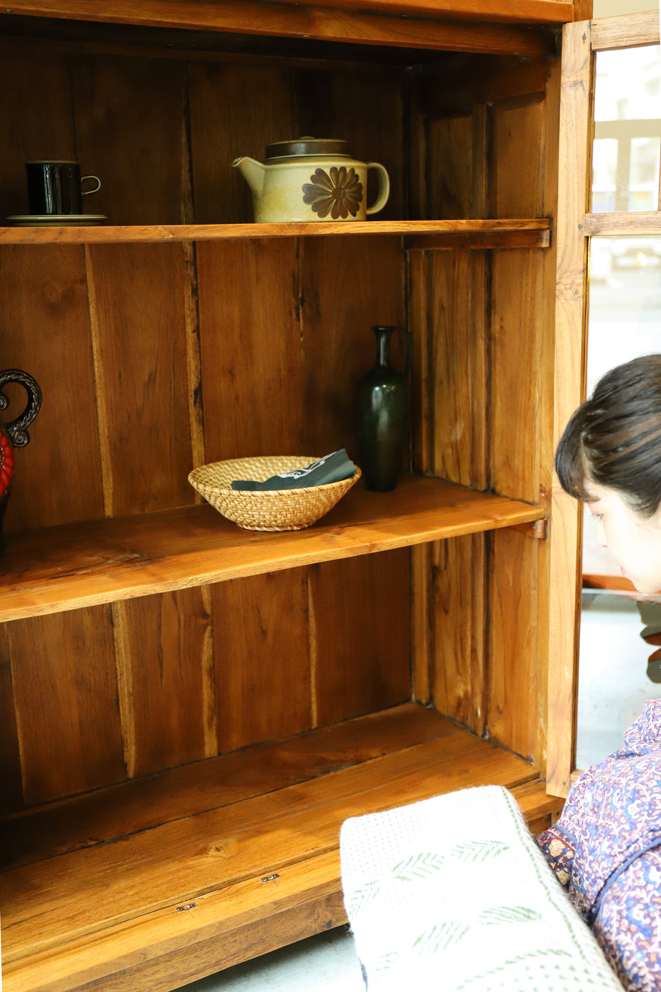 Old Teakwood Glass Cabinet/オールドチーク ガラスキャビネット