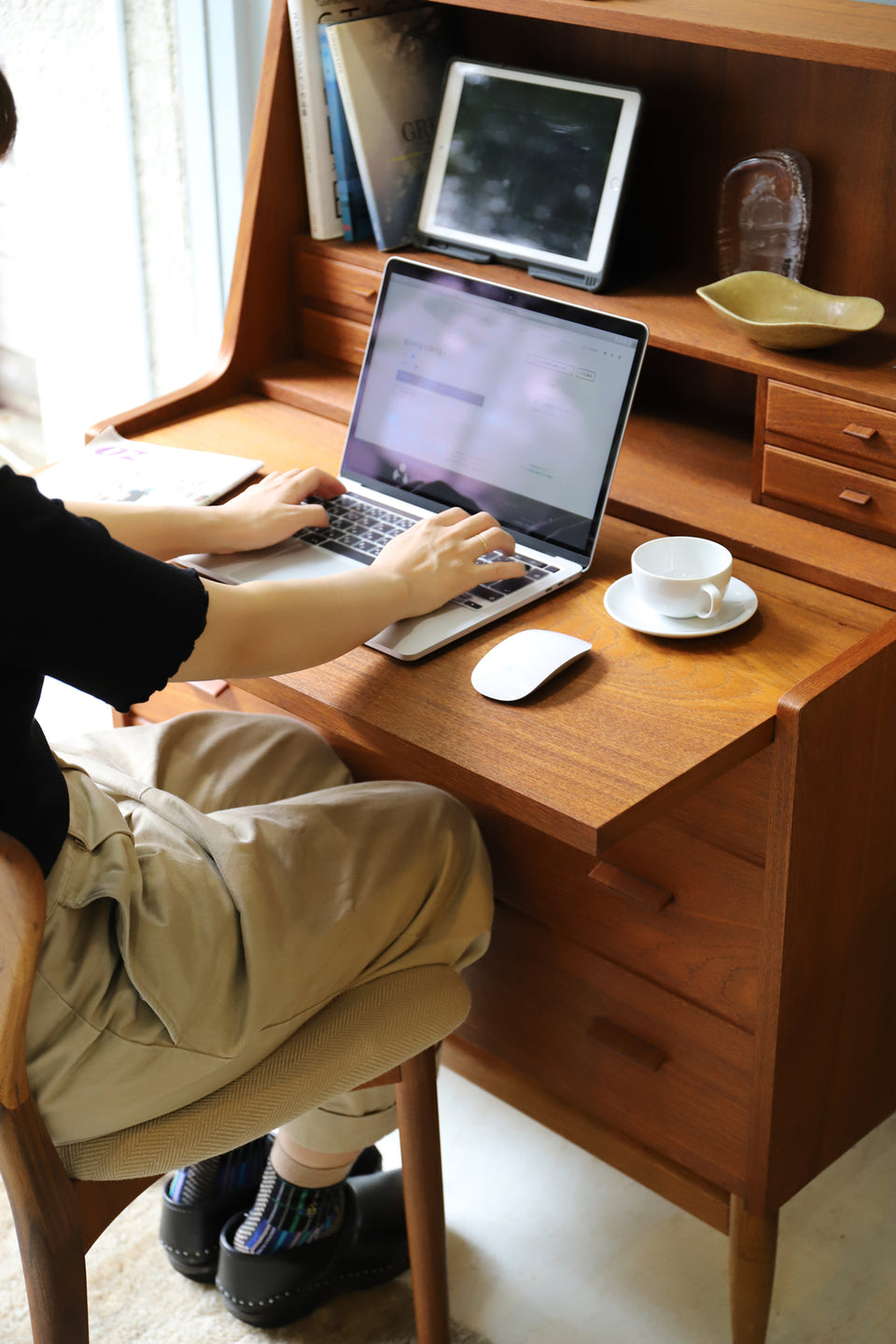 Danish Vintage Writing Desk Bureau Dresser/デンマーク ヴィンテージ ライティング ビューロー 北欧モダン デスク チェスト