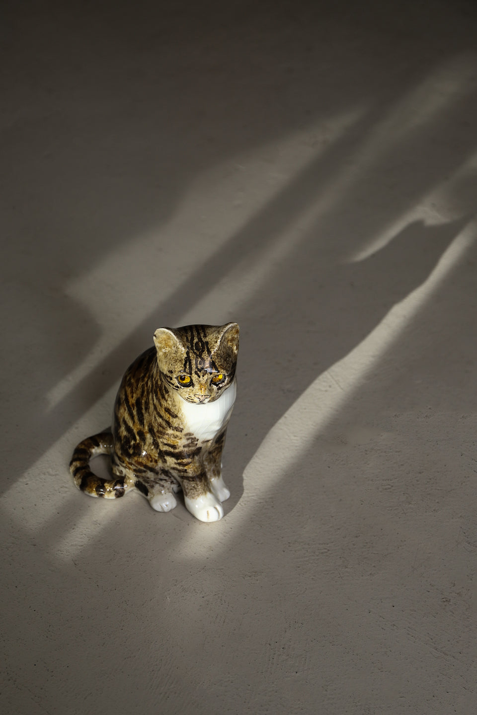 Winstanley Cat Pottery Object/ウィンスタンレイキャット ケンジントンキャット キジ白猫 陶器 オブジェ サイズ3