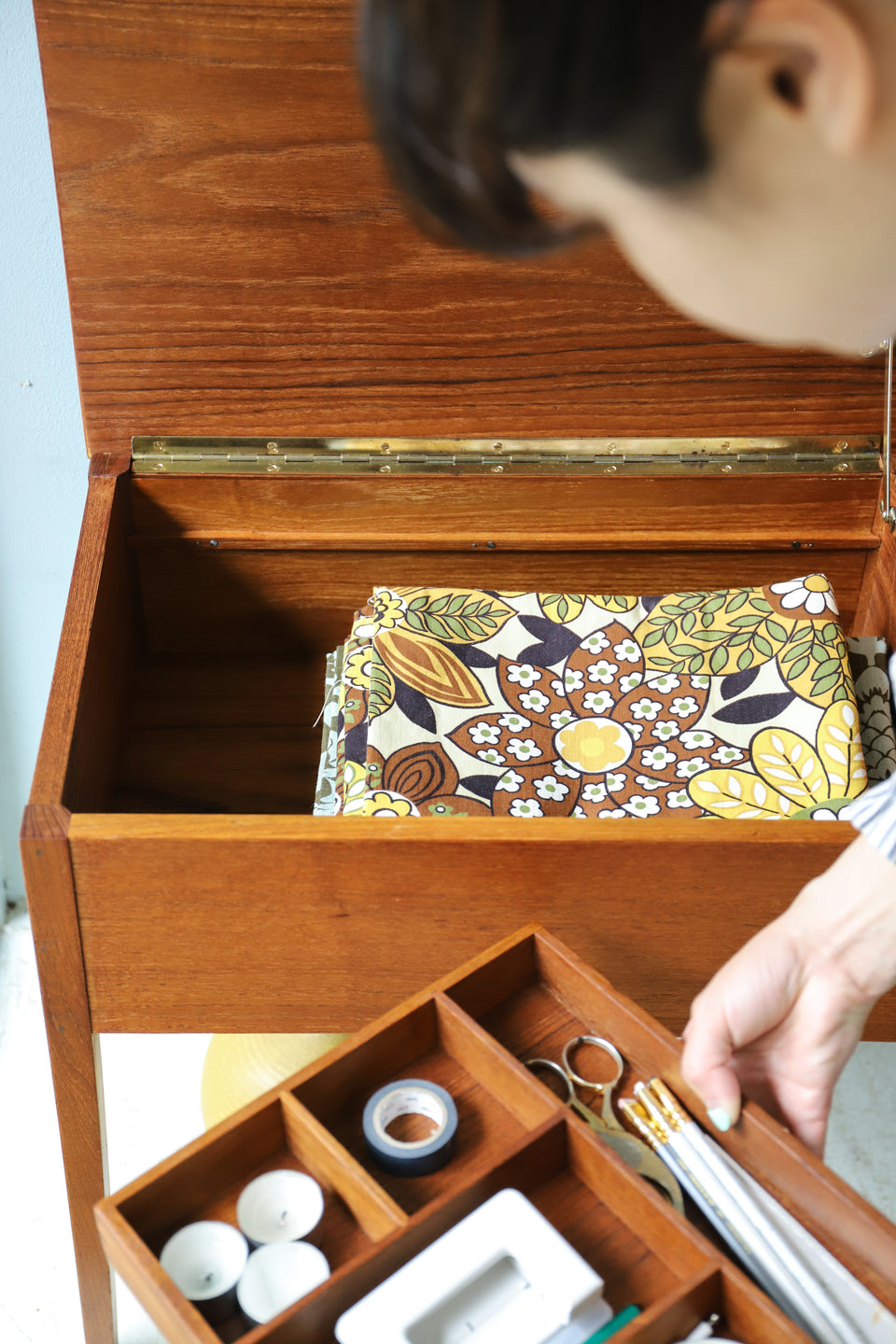 Danish Vintage Sewing Table/デンマークヴィンテージ ソーイングテーブル