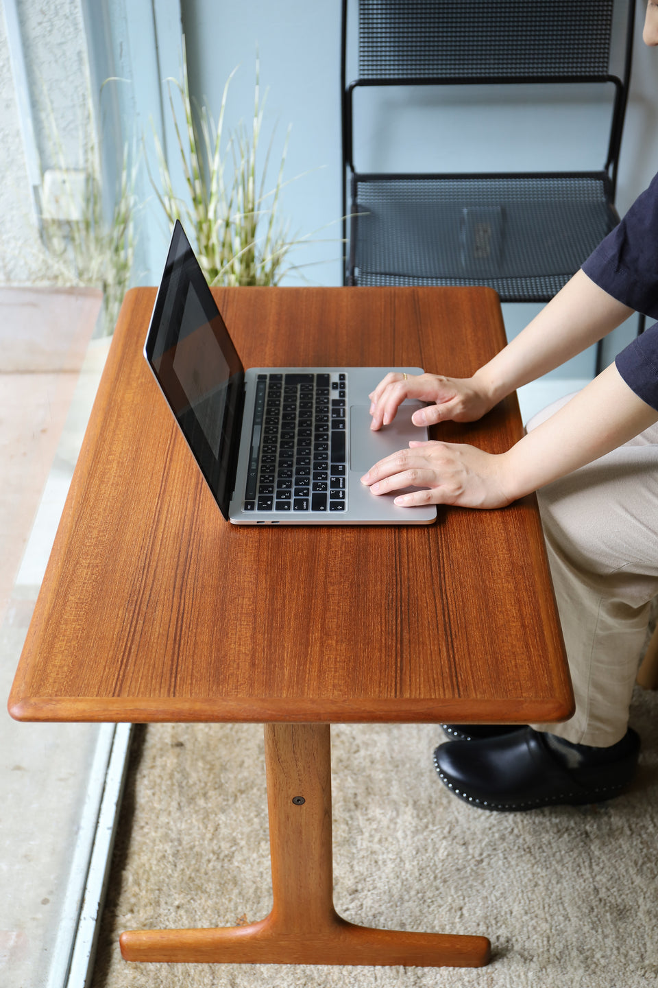 Danish Vintage Teakwood Side Table/デンマークヴィンテージ サイドテーブル チーク材