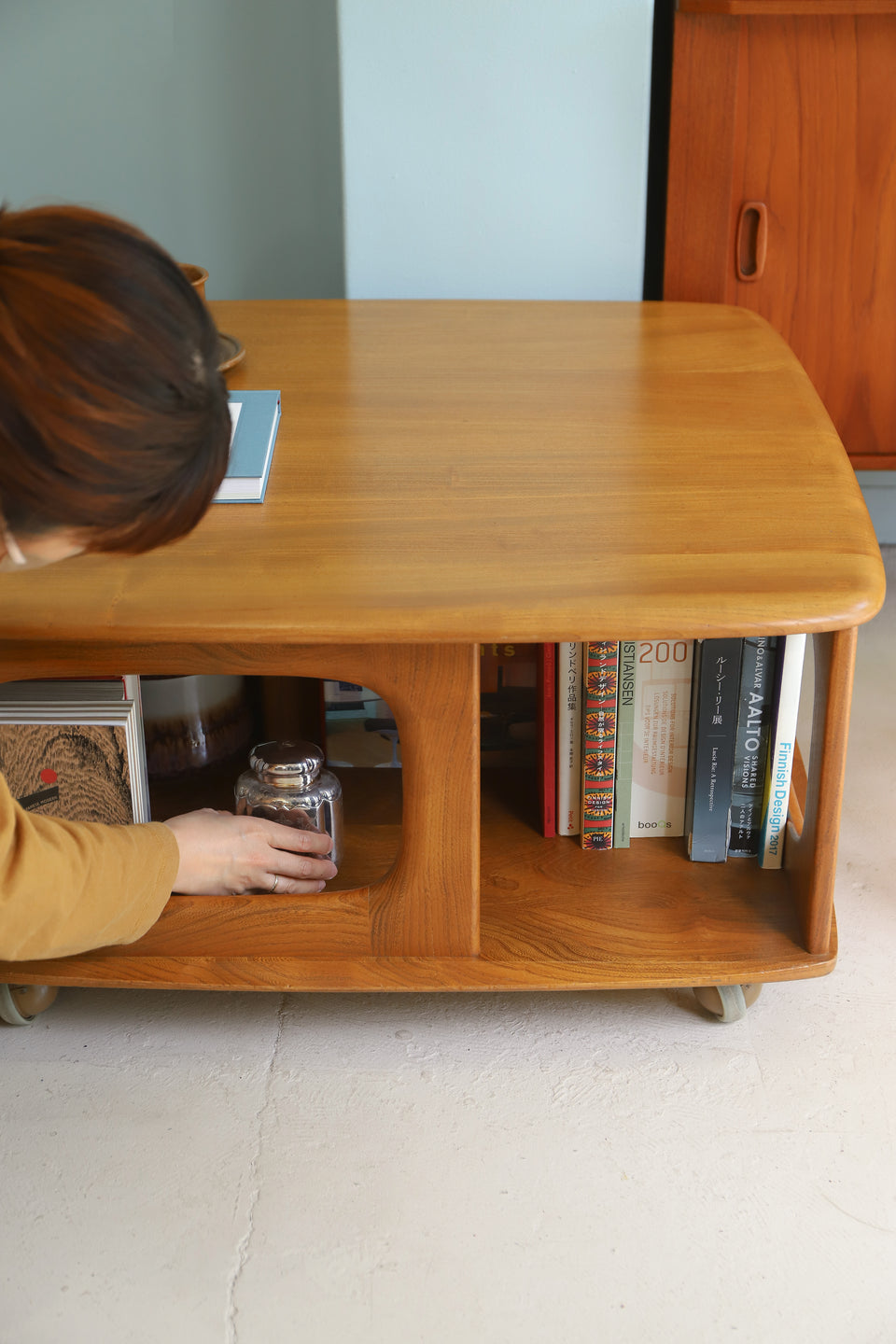 UK Vintage Ercol Pandora Coffee Table/イギリスヴィンテージ アーコール パンドラ コーヒーテーブル