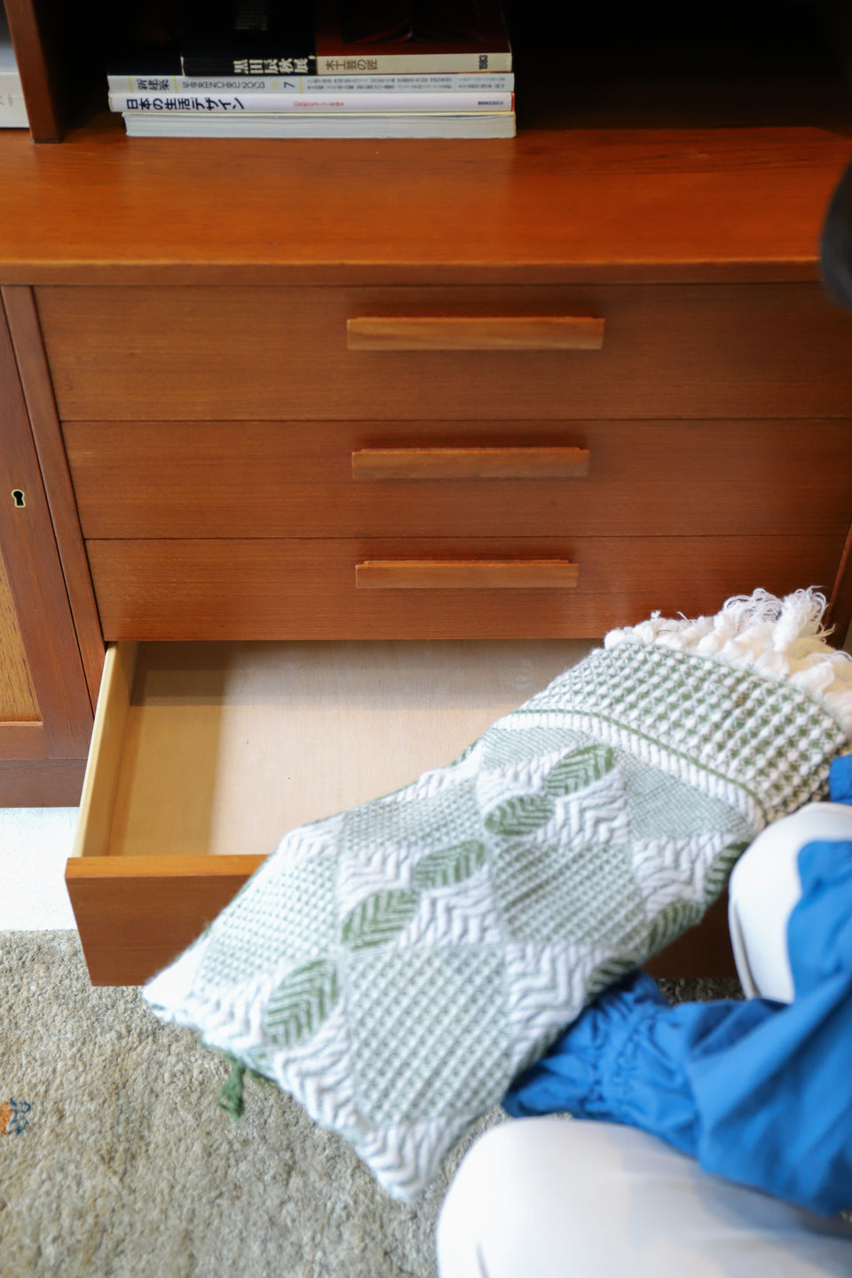 Swedish Vintage TROEDS Glass Cabinet Nils Jonsson/スウェーデンヴィンテージ ガラスキャビネット ニールス・ヨンソン