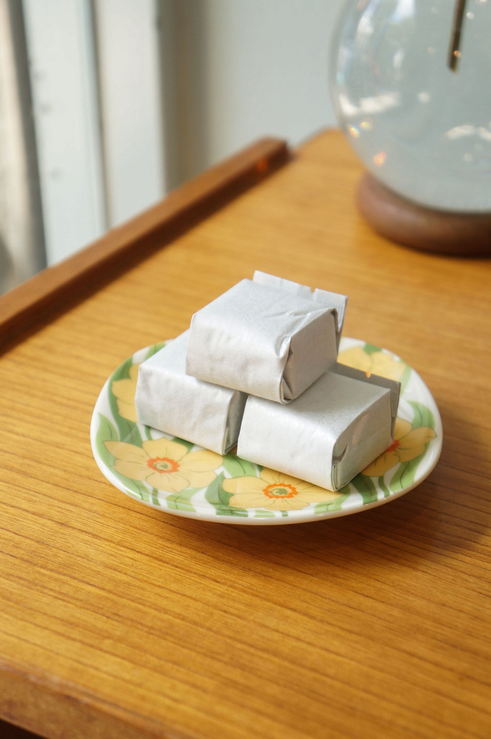 ARABIA Wall Plate Kevätkukkia Pia Rönndahl/アラビア ウォールプレート ピア・ロンダール