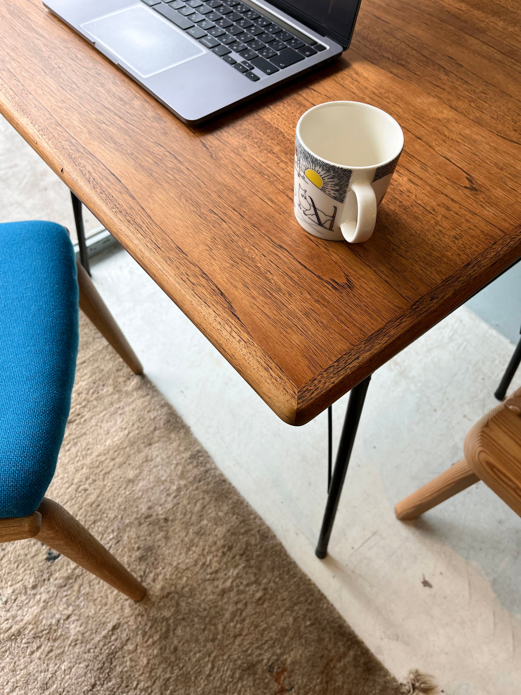 古材 リメイクテーブル デスク アイアンレッグ チーク材/Old Lumber Iron Leg Square Table – FURUICHI/古一