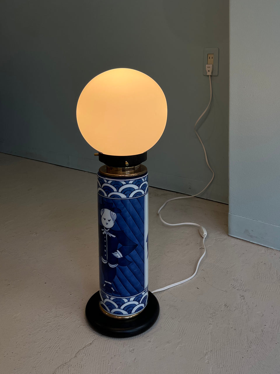 Japanese Modern Arita Porcelain Lab Floor Lamp/有田焼 フロアランプ 間接照明 ジャパニーズモダン 有田物産株式会社