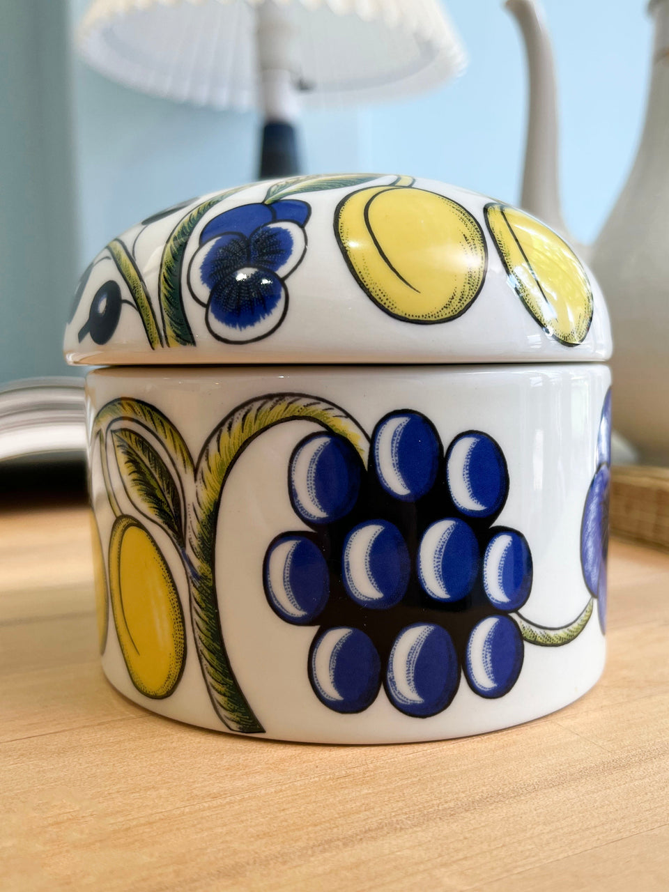 ARABIA Paratiisi Jar with Lid Color/アラビア パラティッシ ジャー 蓋付き カラー キャニスター 北欧食器