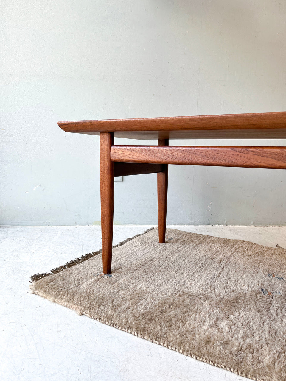 Vintage Teakwood Coffee Table Japanese Modern/ジャパンヴィンテージ コーヒーテーブル チーク材 モダンデザイン