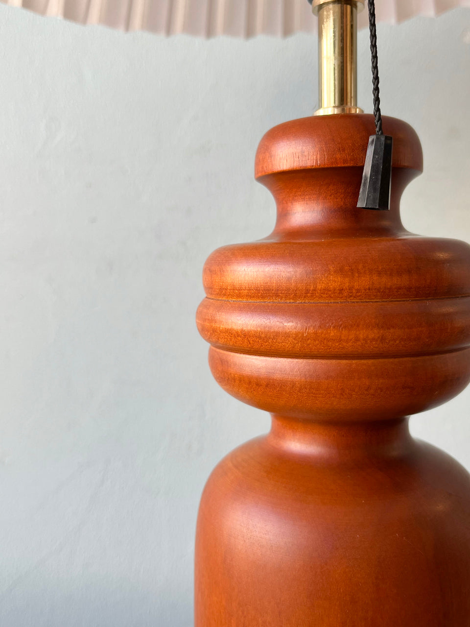 Retro Modern Wooden Table Lamp/木製テーブルランプ レトロモダン 照明 インテリア