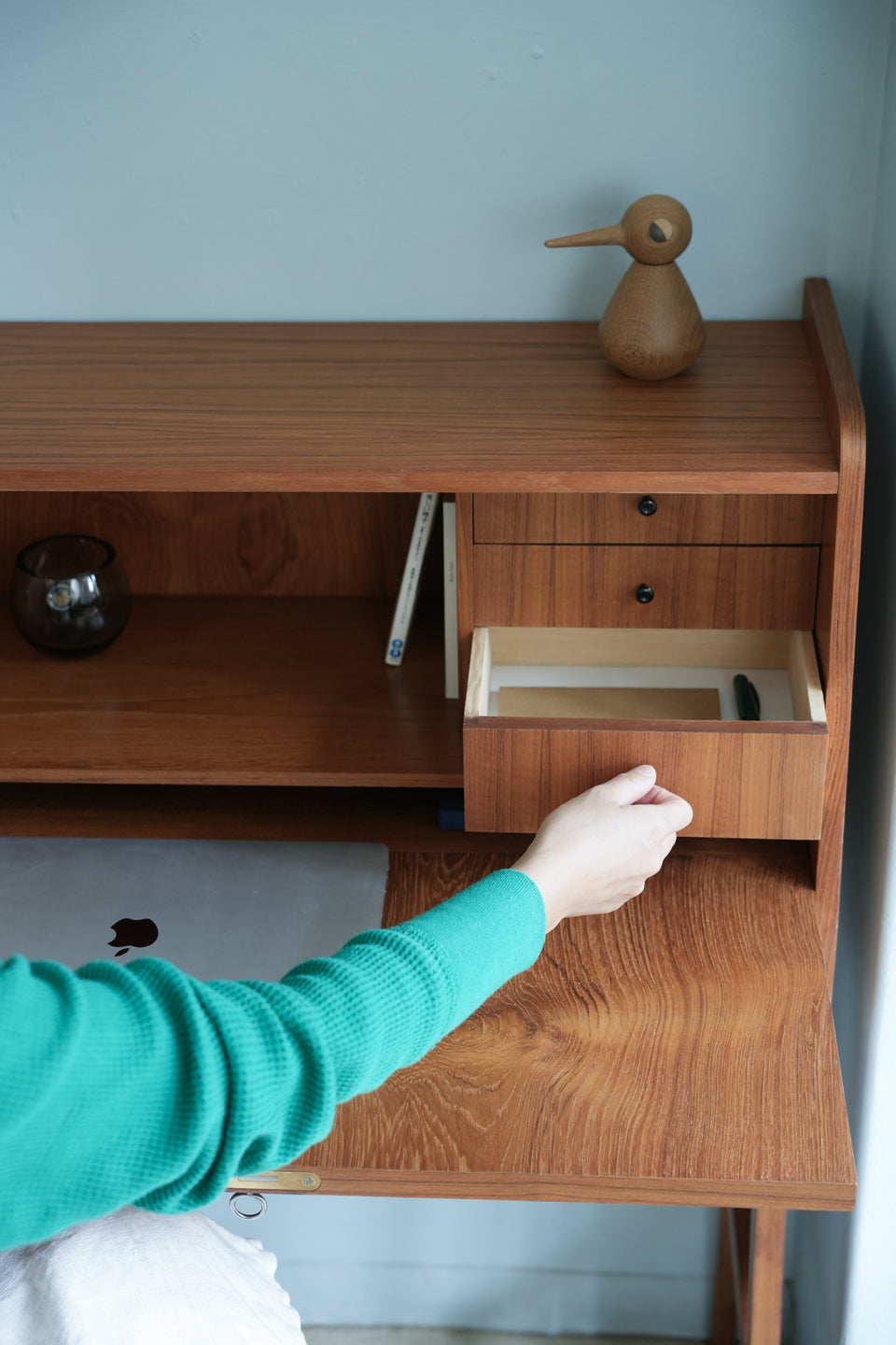 Swedish Vintage Teak Writing Bureau/スウェーデンヴィンテージ ライティングビューロー チーク材