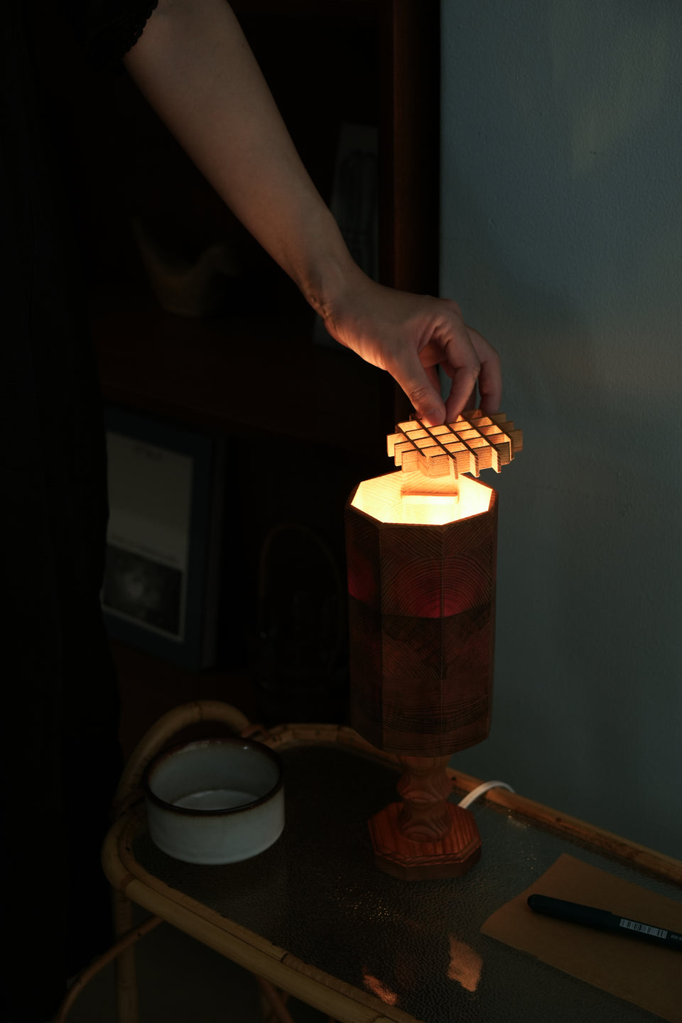 Swedish Vintage Pinewood Table Lamp/スウェーデンヴィンテージ テーブルランプ パイン材
