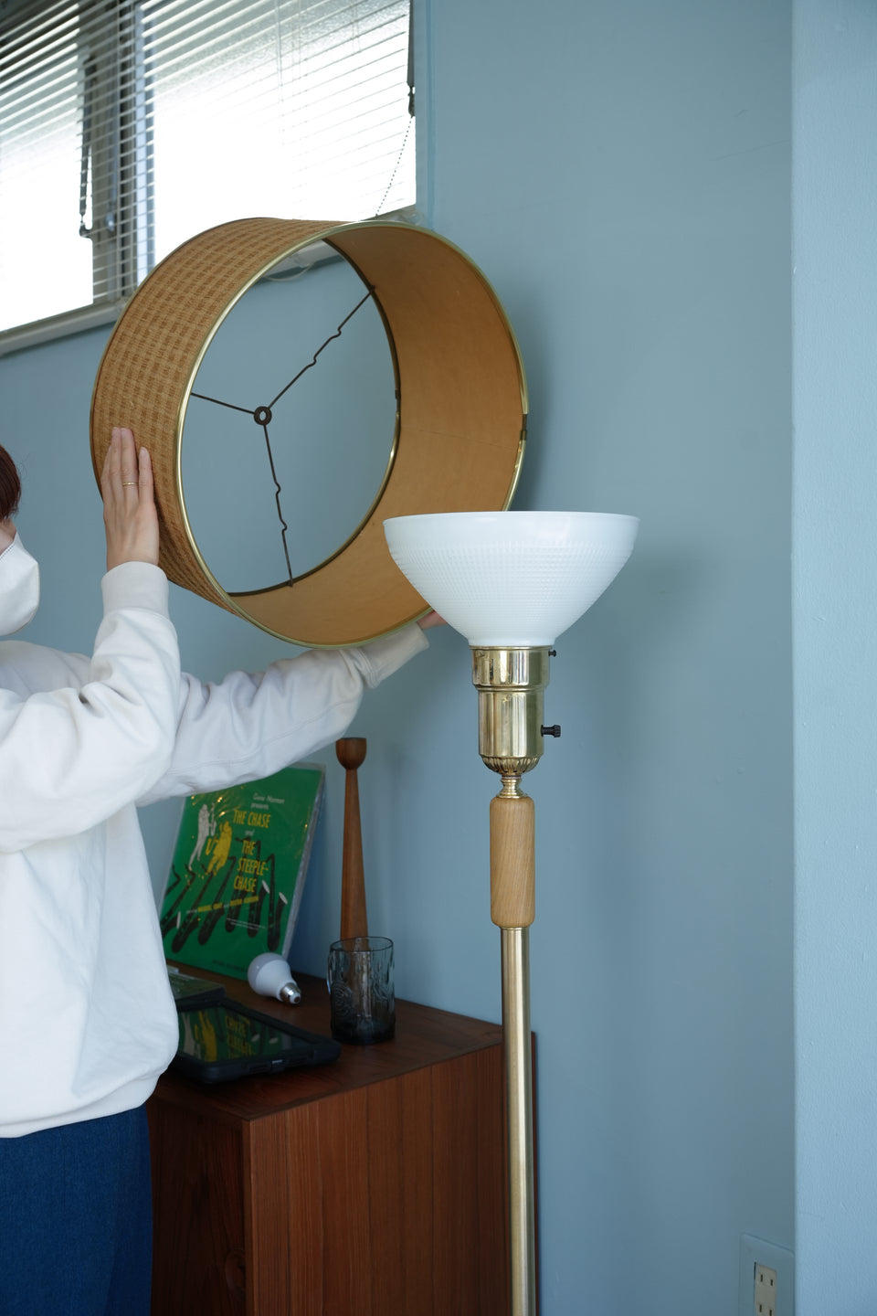 US Vintage Hand-Carved Floor Stand Light/アメリカヴィンテージ フロアスタンド ライト ミッドセンチュリー