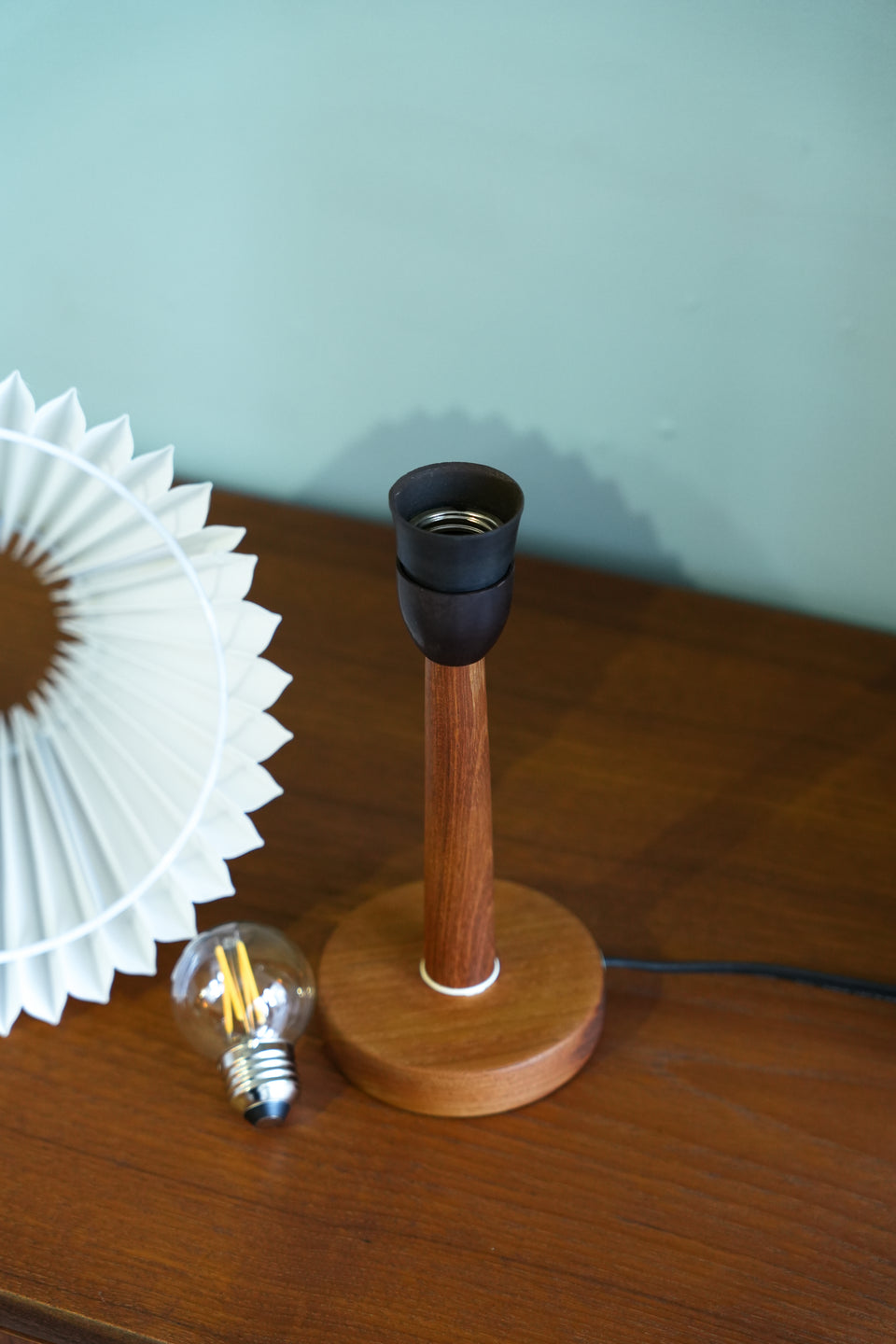 Teakwood Small Table Lamp Danish Vintage/デンマークヴィンテージ スモールテーブルランプ チーク材 北欧インテリア