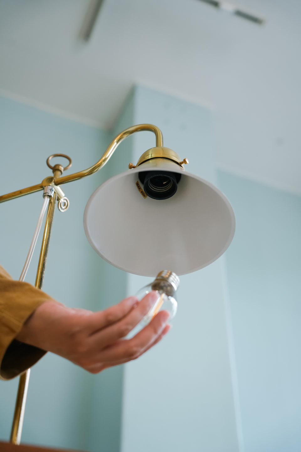 Danish Vintage Brass Table Lamp/デンマークヴィンテージ テーブルランプ 真鍮
