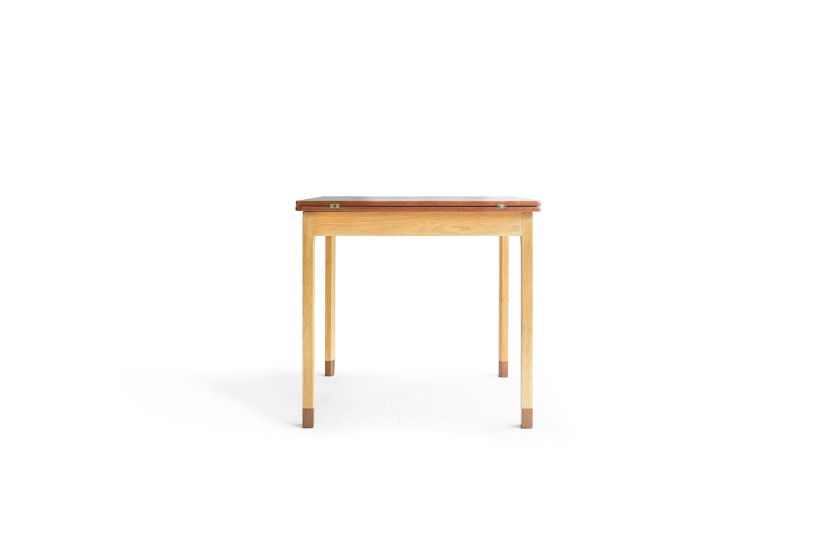 デンマークヴィンテージ 折りたたみゲームテーブル 北欧家具/Danish