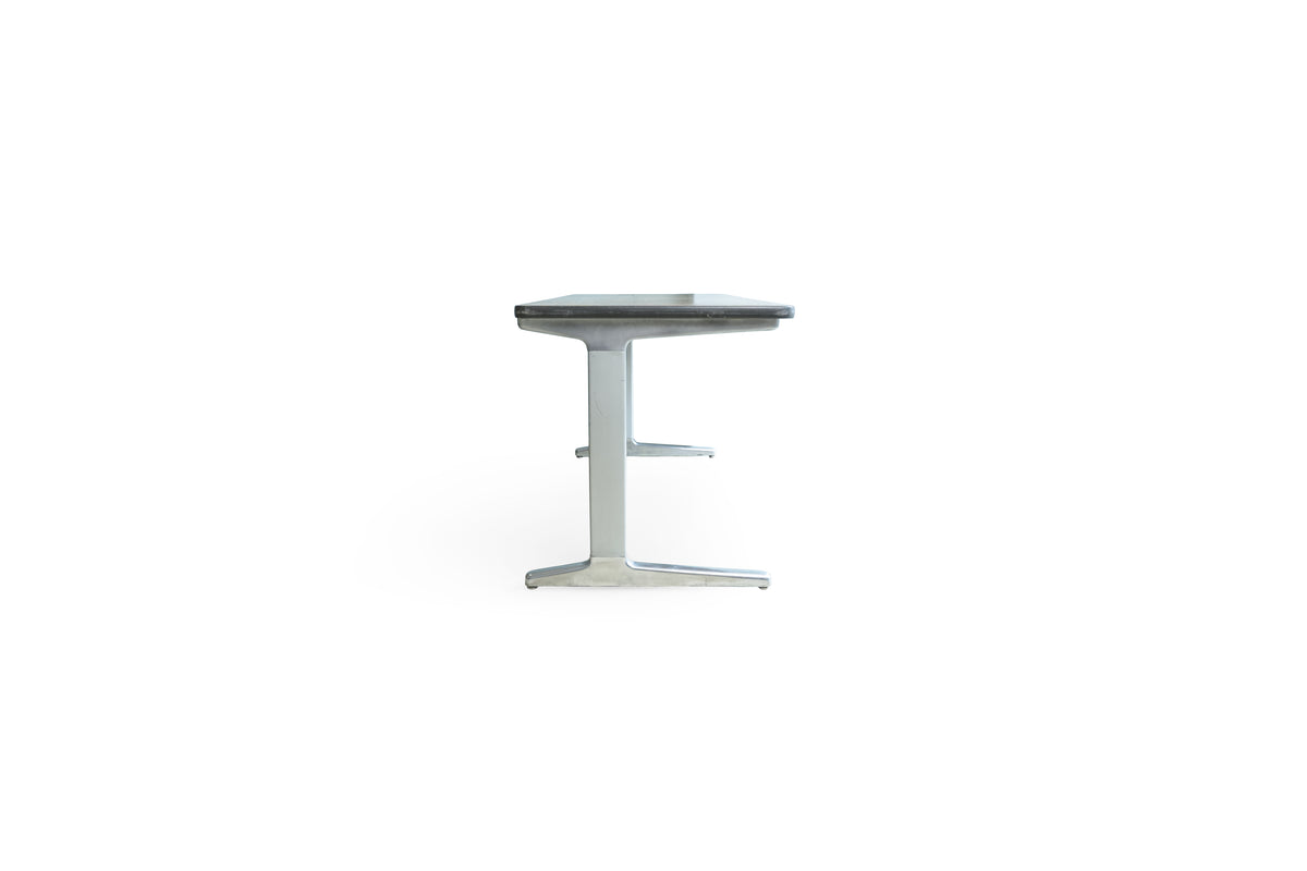 Herman Miller ハーマンミラー フォークラダーデスク Herman Miller ハーマンミラー フォークラダーデスク 【公式通販】