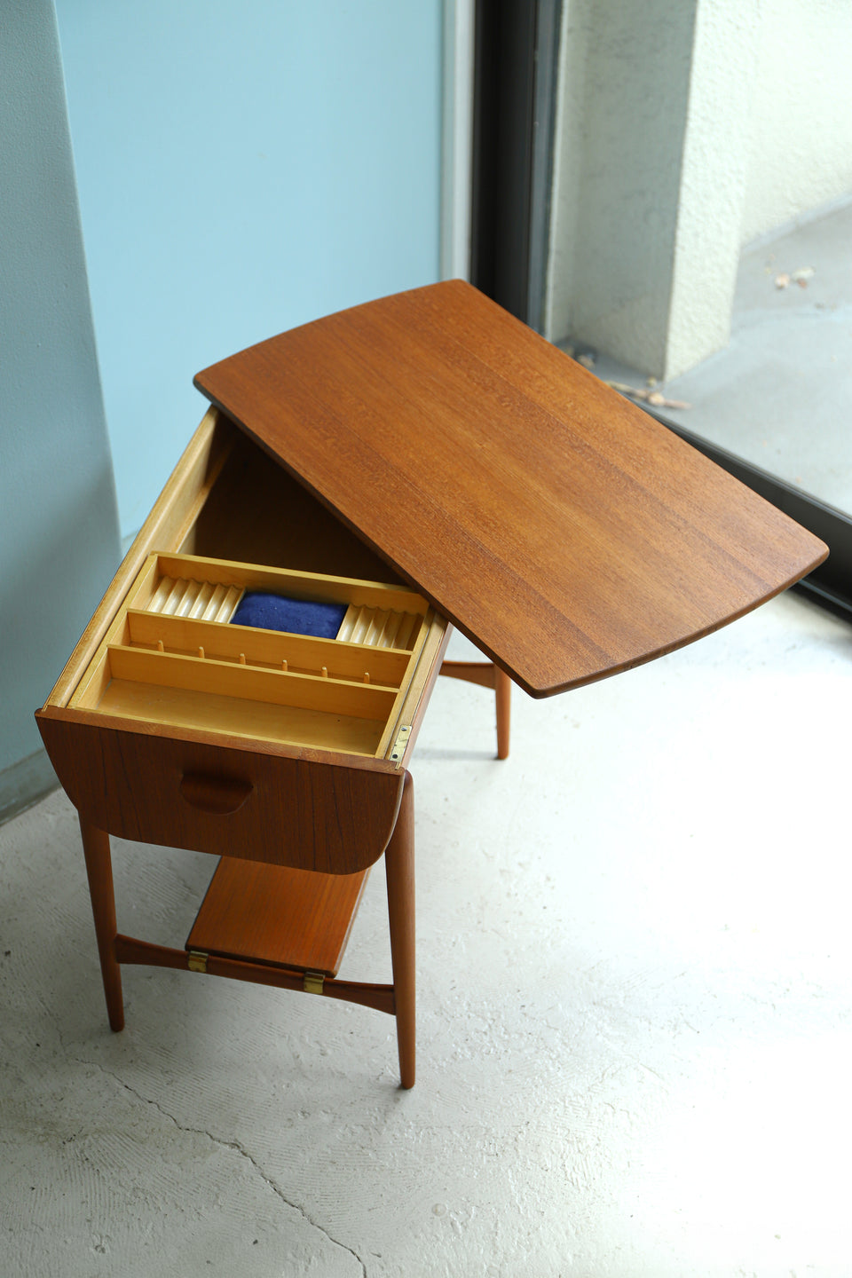 Danish Vintage Sewing Side Table/デンマークヴィンテージ ソーイングテーブル 北欧家具