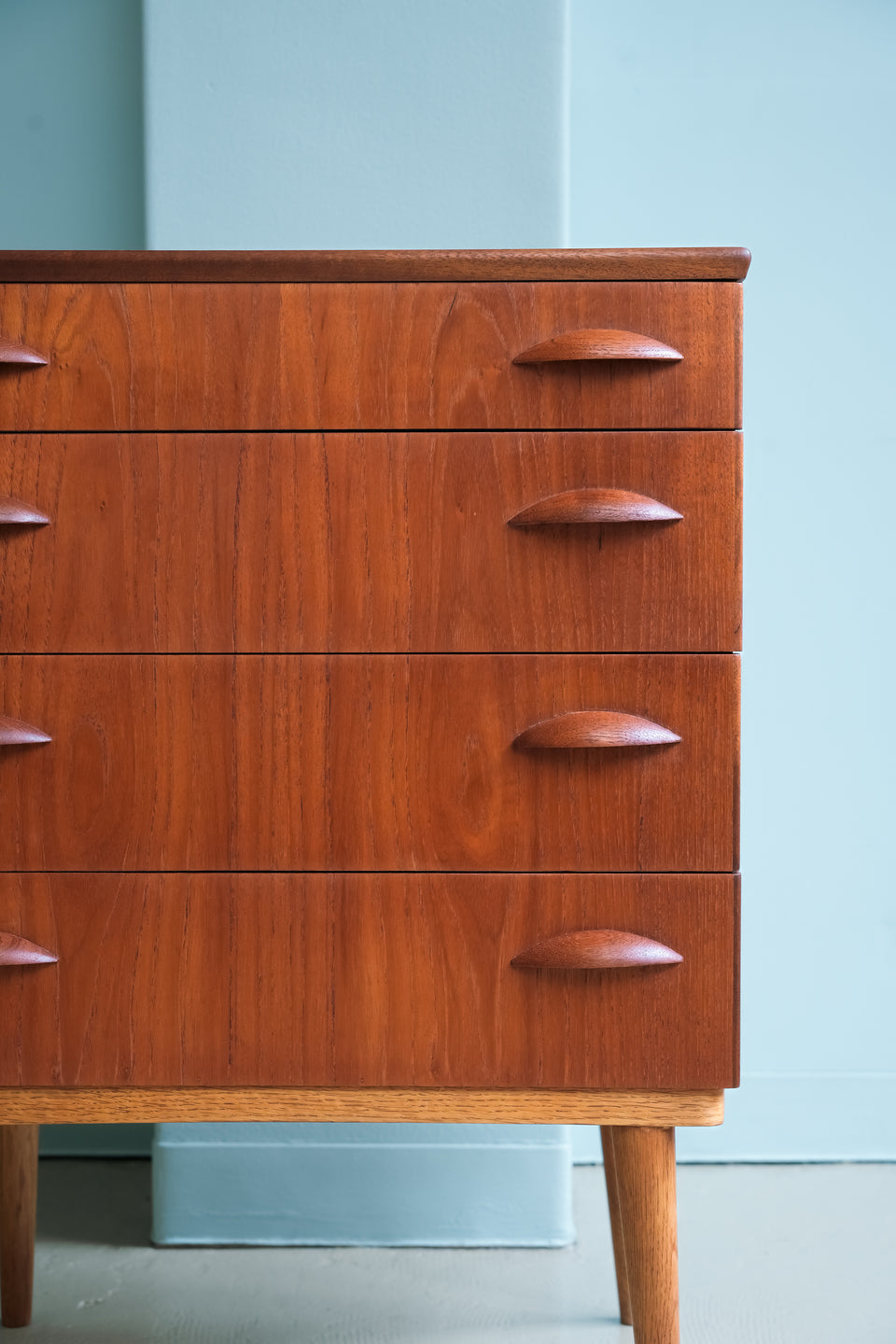 Danish Vintage Teak 4drawer Small Chest/デンマークヴィンテージ 4段 スモールチェスト チーク材 北欧家具