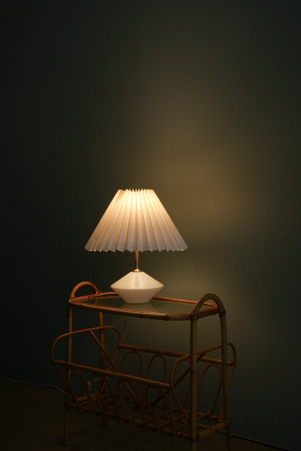 Holmegaard Table Lamp Astro White/ホルムガード テーブルランプ アストロ ホワイト
