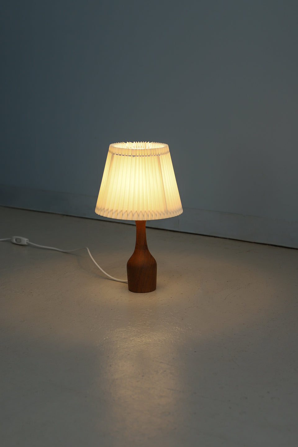 Teakwood Small Table Lamp Danish Vintage/デンマークヴィンテージ テーブルランプ 間接照明 チーク材 北欧インテリア