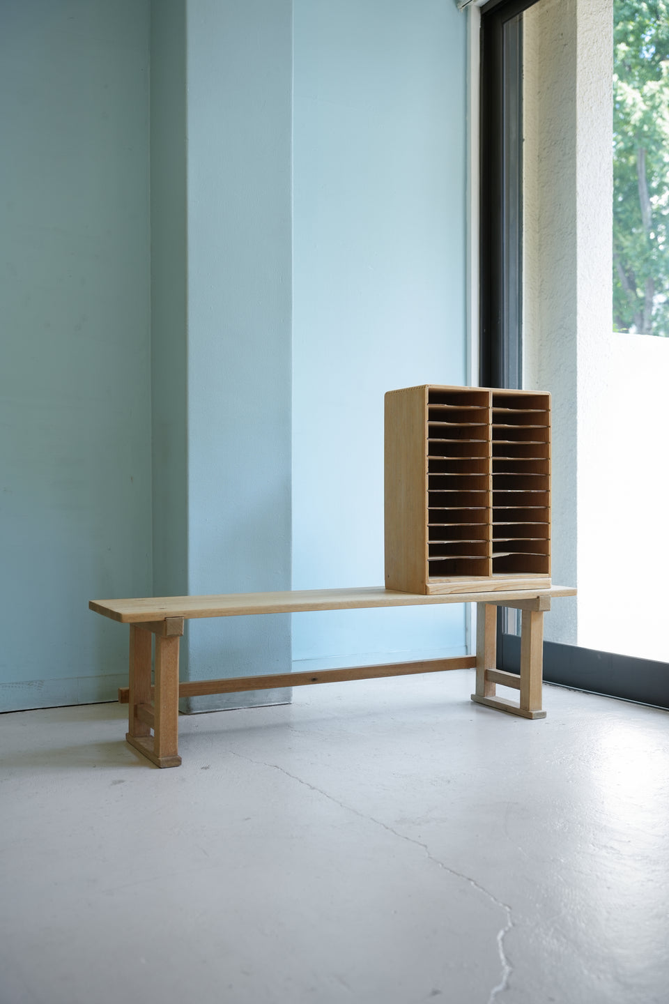 古家具 ♡ シェルフ ♡ クリーム色 楽天市場】レトロ くさび棚風 可動棚 オープンラック | 幅 64.5