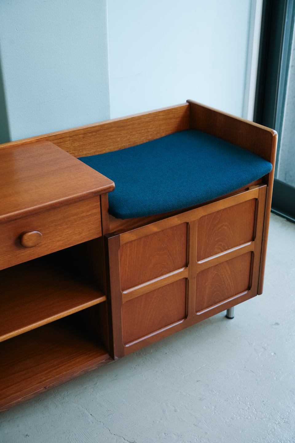 UK Vintage Nathan Telephone Bench/イギリスヴィンテージ ネイサン テレフォンベンチ
