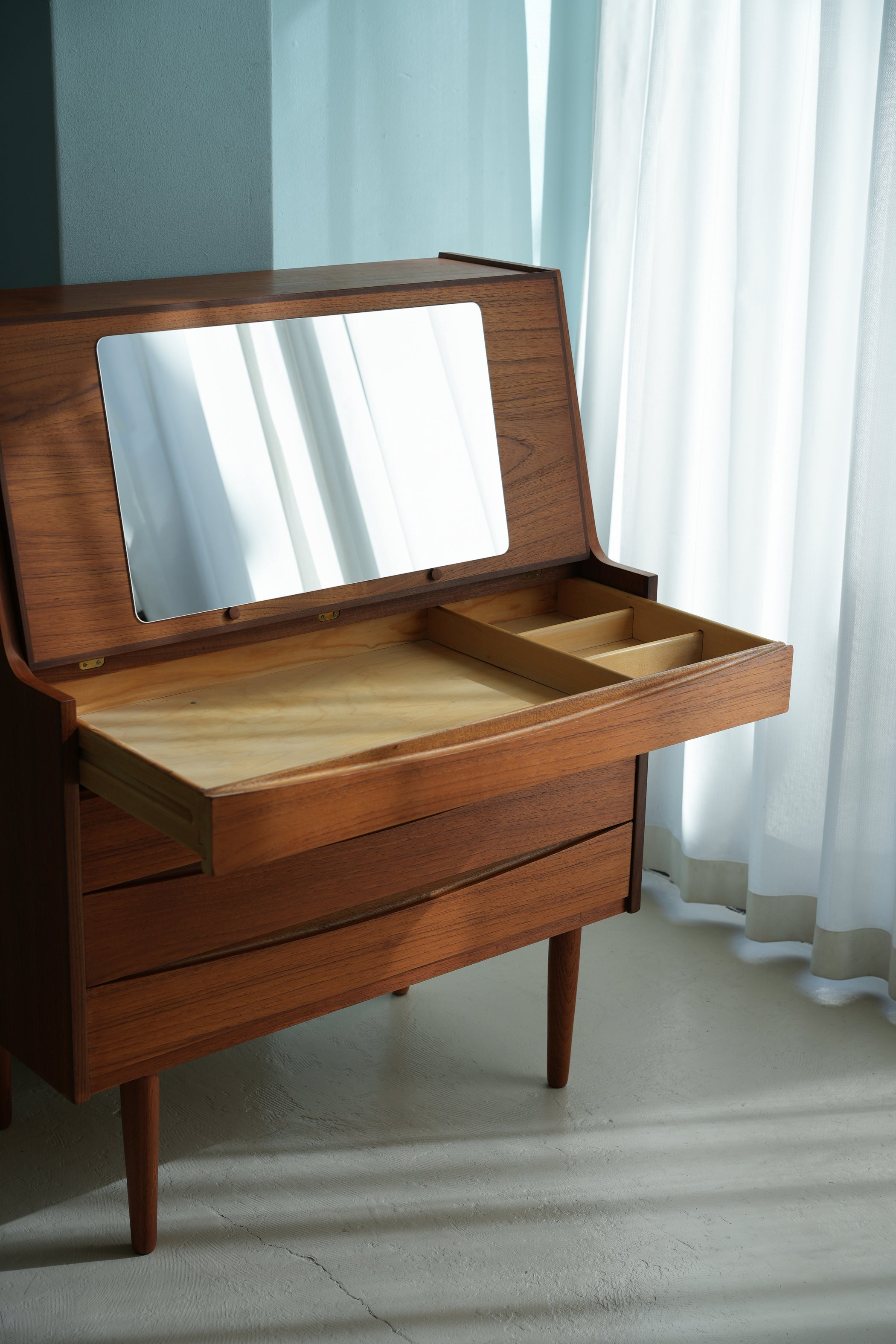 デンマークヴィンテージ ライティングビューロー ドレッサー 北欧家具/Writing Bureau Dresser Danish