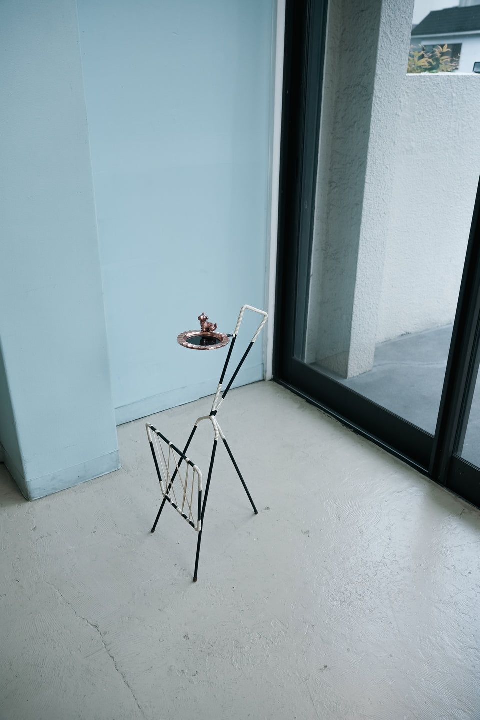 Magazine Rack with Dog Tray Danish Vintage/デンマークヴィンテージ マガジンラック 犬のトレイ付き