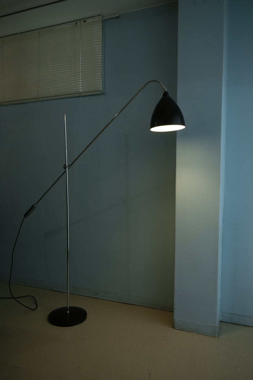 ORIGINAL BTC Task Overreach Floor Light/オリジナルBTC タスクオーバーリーチ フロアライト イギリス