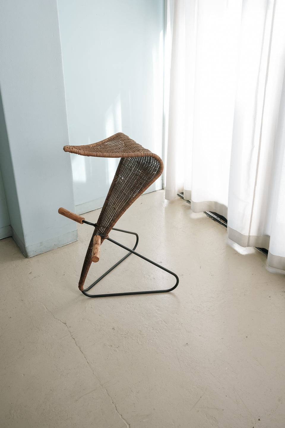 Sculptural Rattan & Iron Bar Stool/ラタン×アイアン バースツール