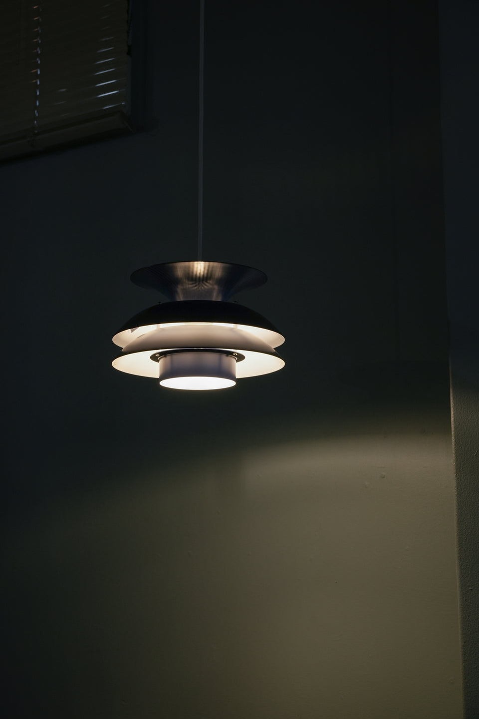 Swiss Vintage Belux Ballet Pendant Light/スイスヴィンテージ ベルクス ペンダントライト 照明 ブルー