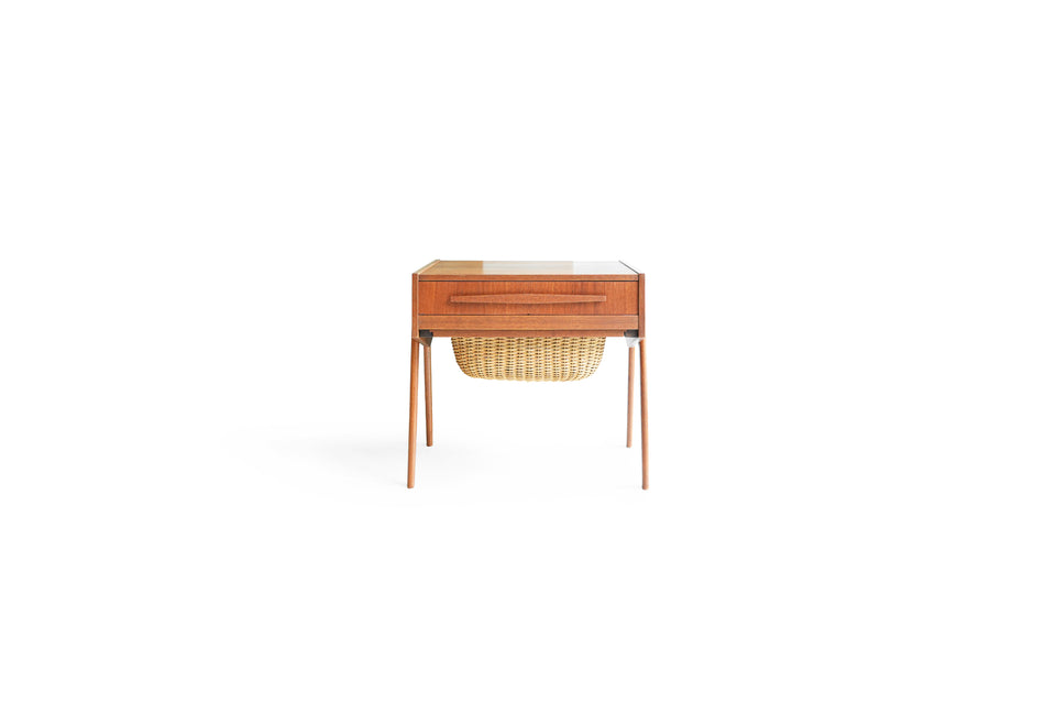 Danish Vintage Sewing Table with Rattan Basket/デンマークヴィンテージ ソーイングテーブル サイドテーブル 北欧家具