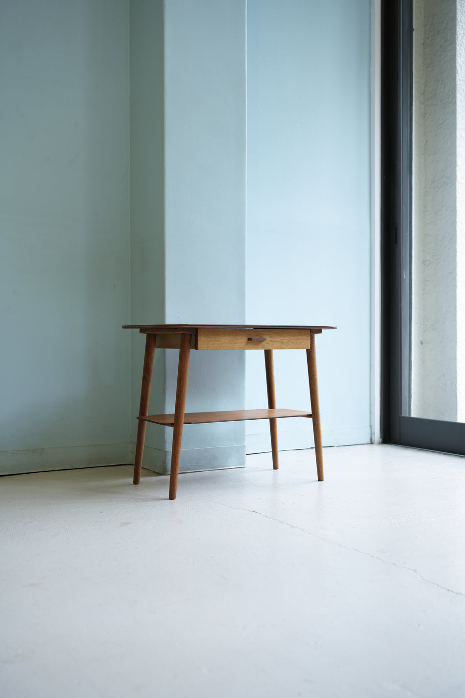 Danish Vintage Side Table with Drawer/デンマークヴィンテージ サイドテーブル 引き出し付き 北欧家具