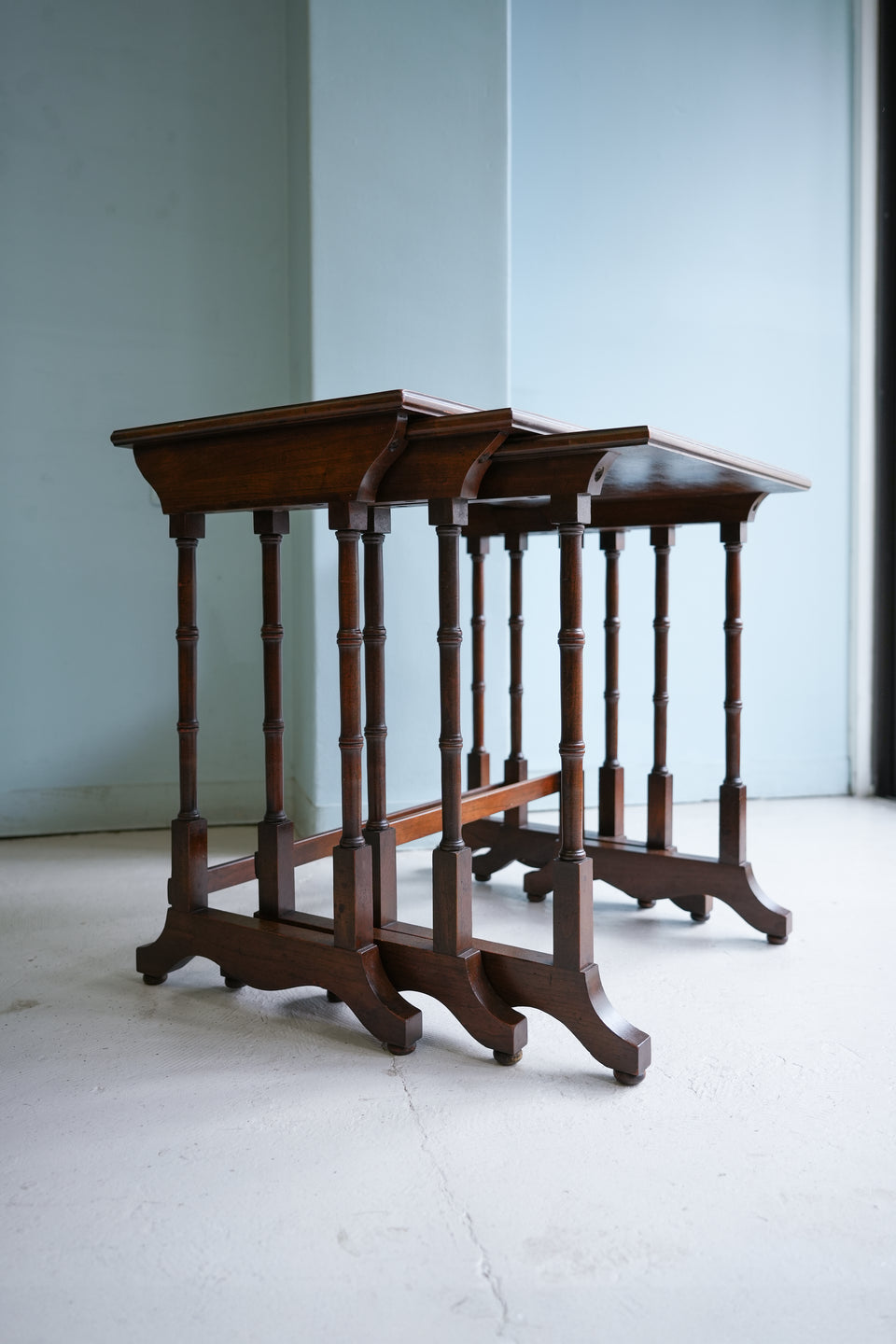 アンティーク　ネストテーブル Vintage Nest table 北欧ヴィンテージ ネストテーブル