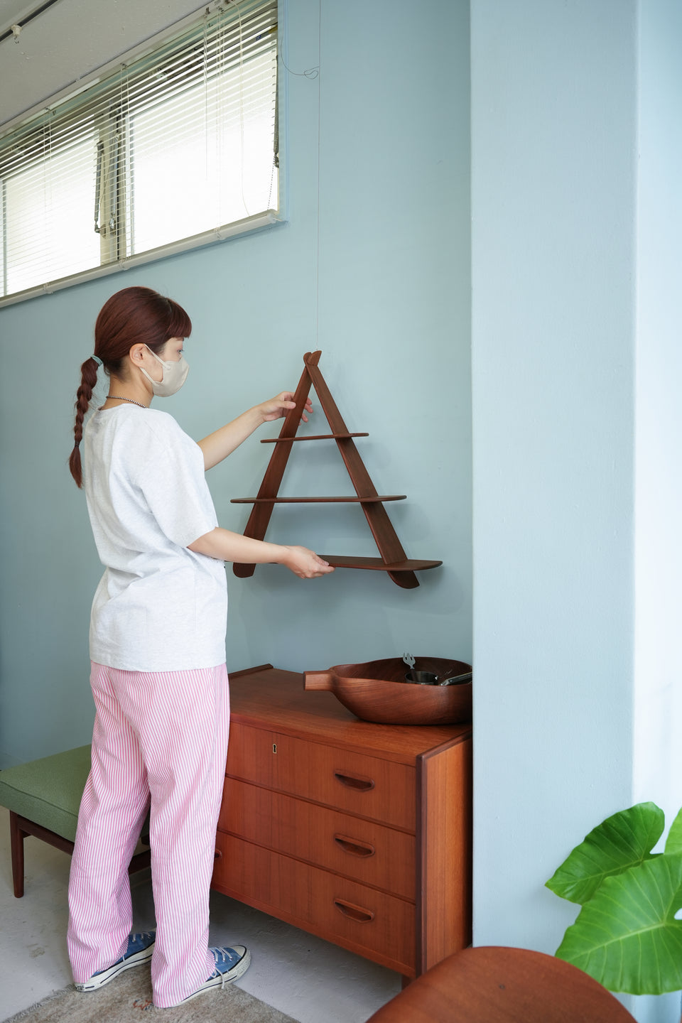 Triangle Shelf Amagerhylde Danish Vintage/デンマークヴィンテージ ウォールシェルフ アマーシェルフ チーク材 北欧インテリア