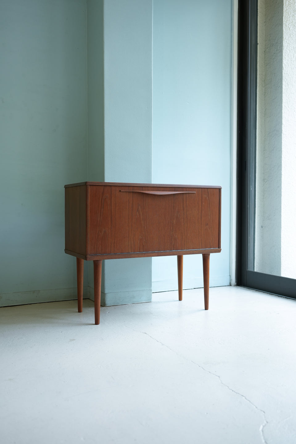 Danish Vintage Lyby Møbler Small Cabinet/デンマークヴィンテージ スモールキャビネット チーク材 北欧家具
