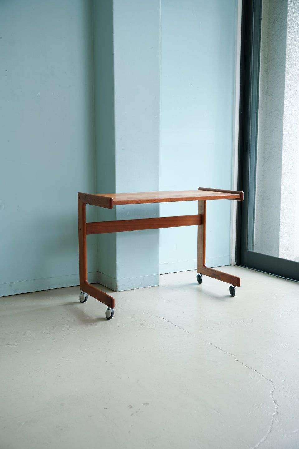 Danish Vintage Teak Working Table/デンマークヴィンテージ ワークテーブル キャスター付き チーク材