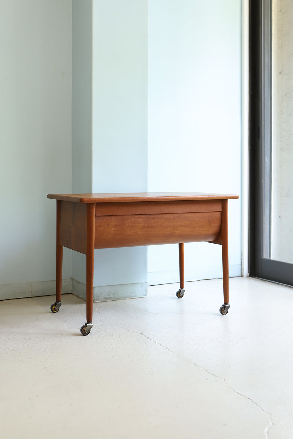 Danish Vintage Sewing Side Table/デンマークヴィンテージ ソーイング サイドテーブル ワゴン 北欧家具