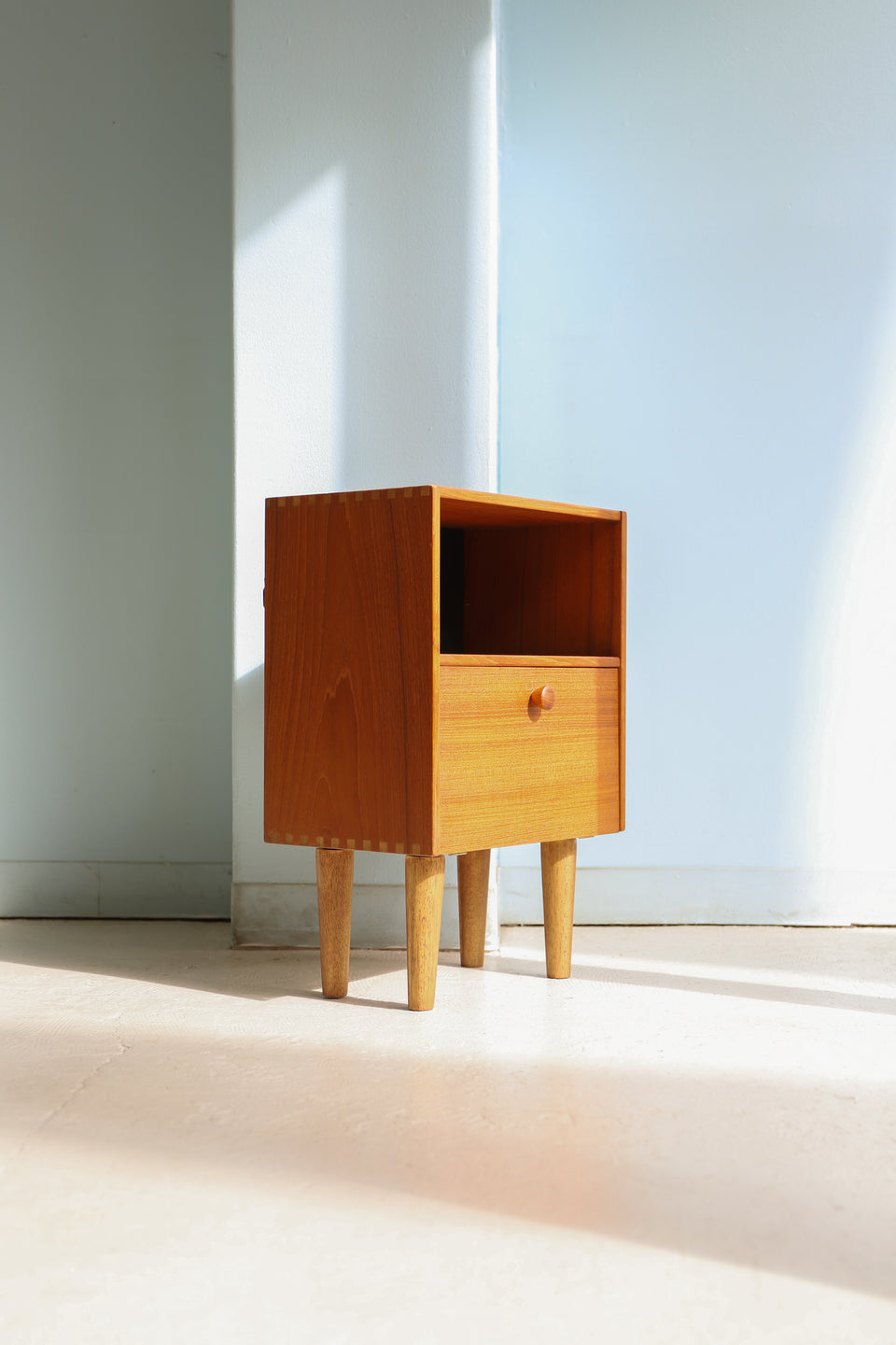 Danish Vintage Bedside Small Cabinet/デンマークヴィンテージ ベッドサイド スモールキャビネット サイドテーブル 北欧家具