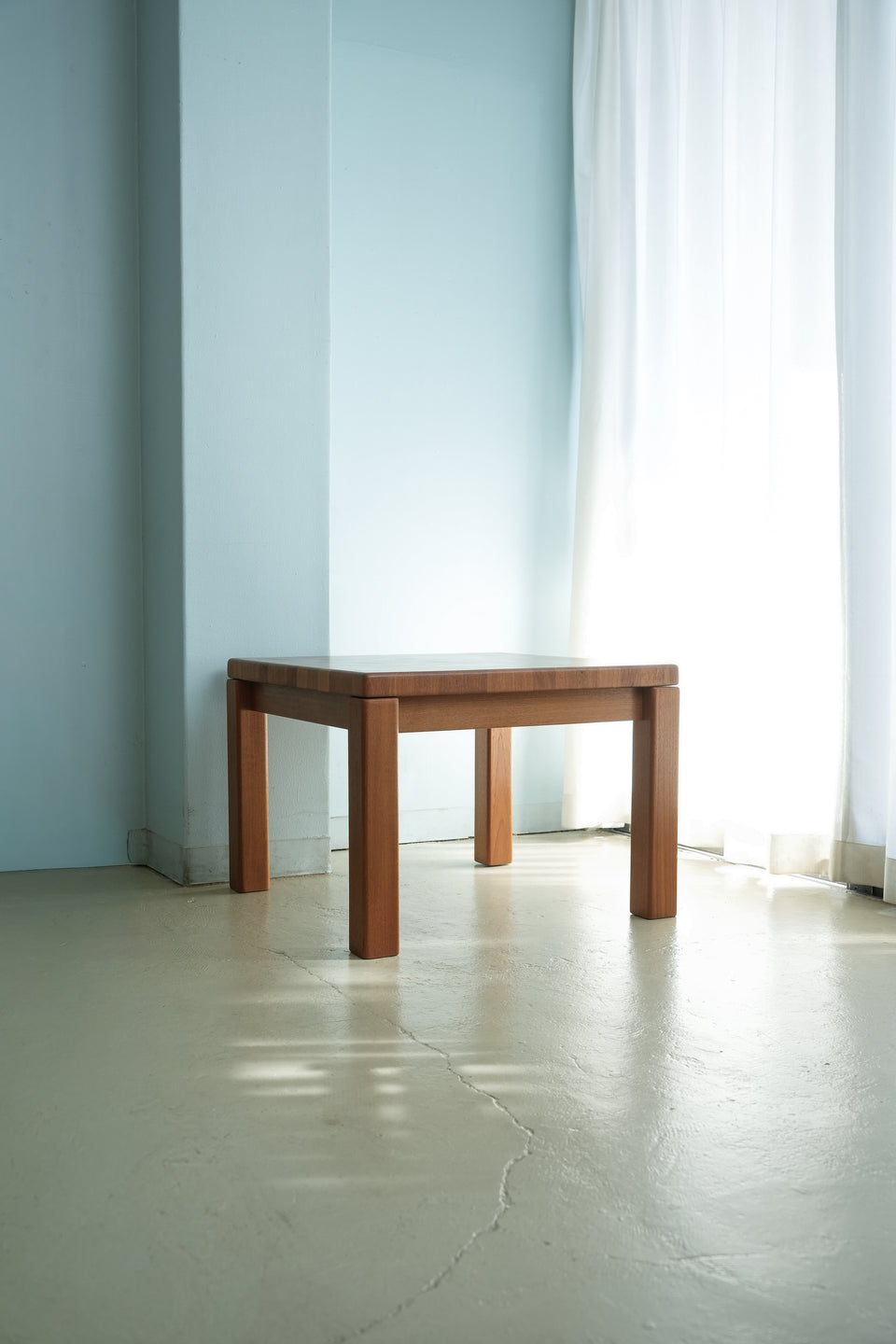 Vintage Solid Teak Square Coffee Table/ヴィンテージ コーヒーテーブル チーク材
