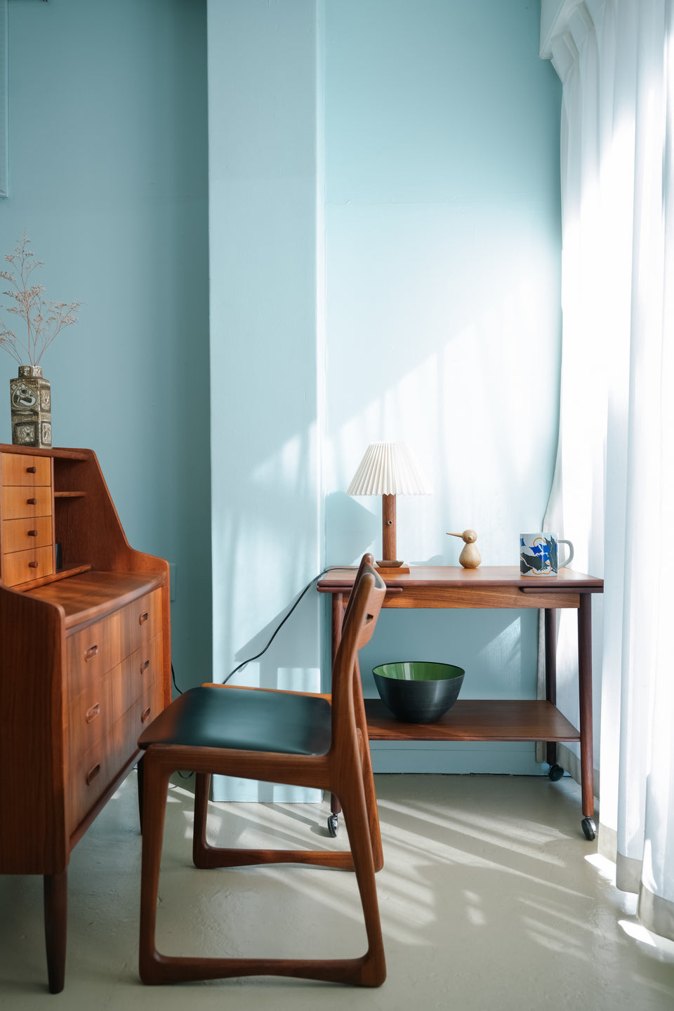 デンマークヴィンテージ テーブルランプ チーク材 トレイ付き 照明