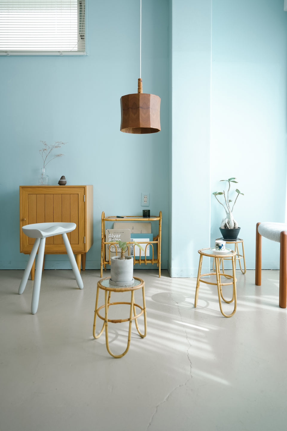 Glass Top Rattan Side Table Danish Vintage/デンマークヴィンテージ ガラストップ ラタンテーブル  花台 北欧インテリア