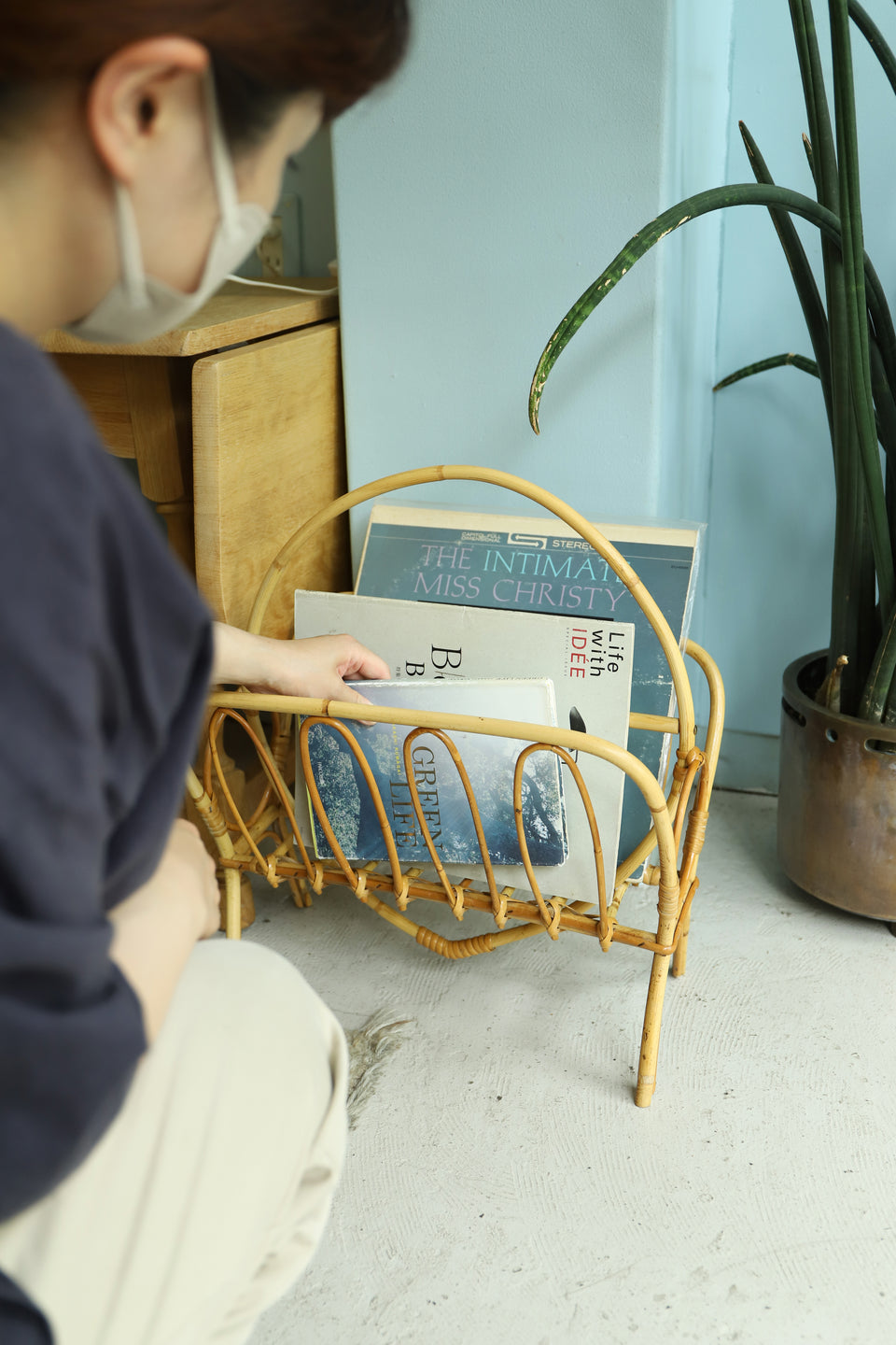 Euro Vintage Rattan Magazine Rack/ヨーロッパヴィンテージ ラタン マガジンラック