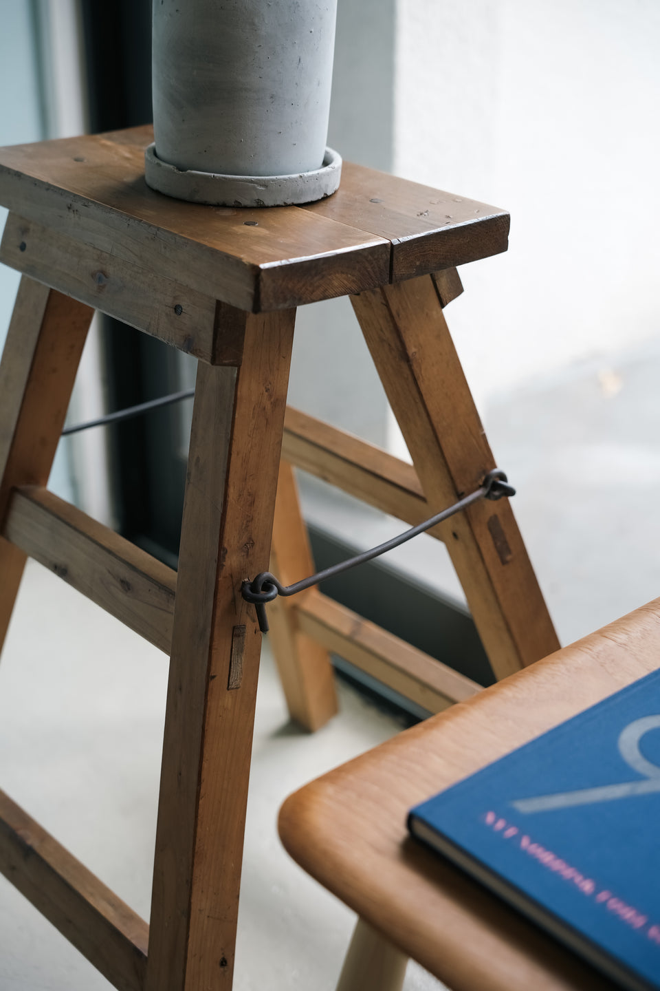 US Vintage Wooden Folding Step Rudder/アメリカヴィンテージ 折りたたみ式 木製ラダー
